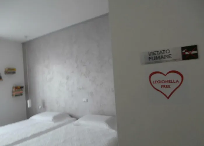 Di Mara E Stefano Verona